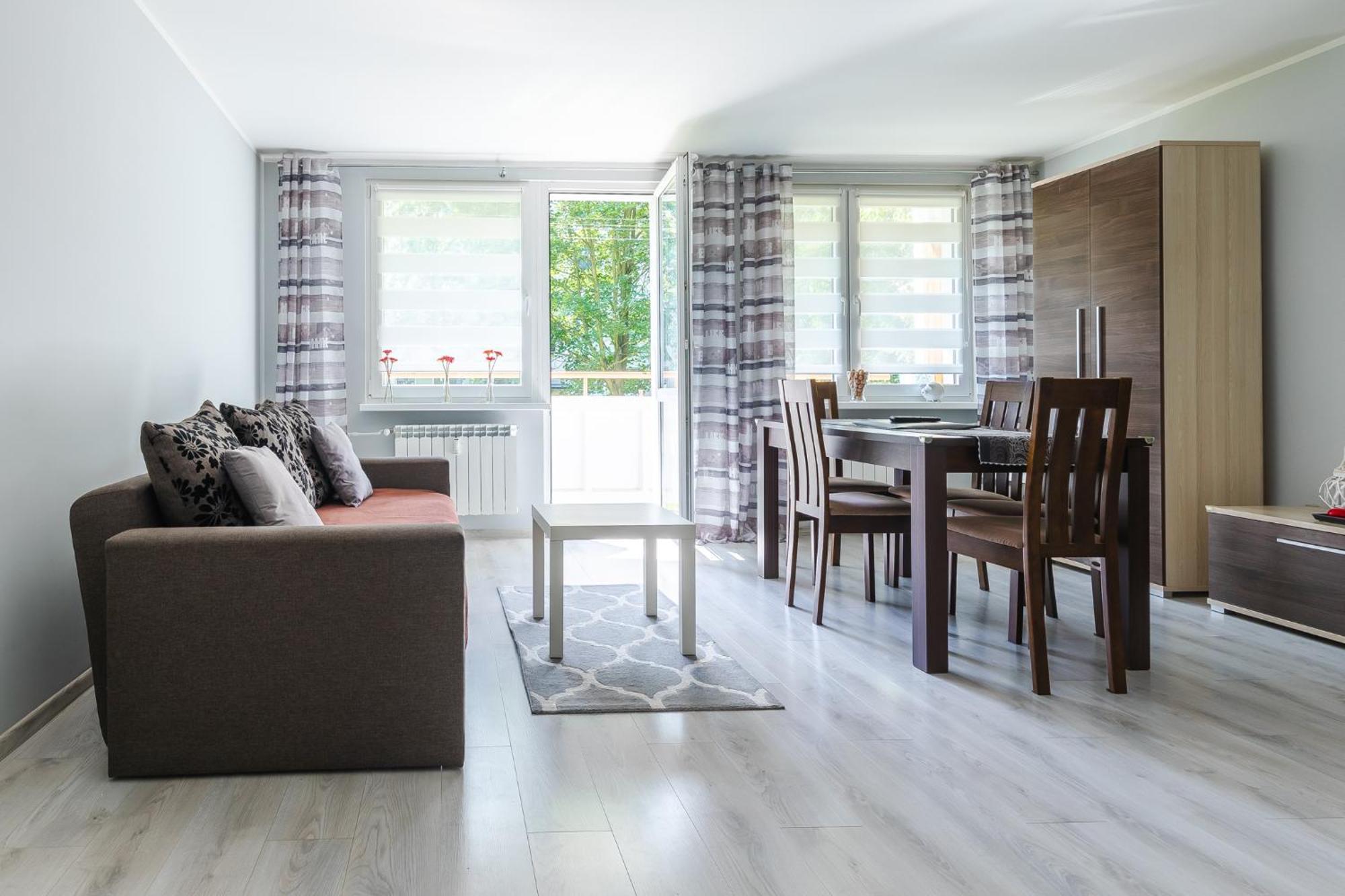 Apartament Przy Termach Cieplickich Julcia Jelenia Gora Luaran gambar